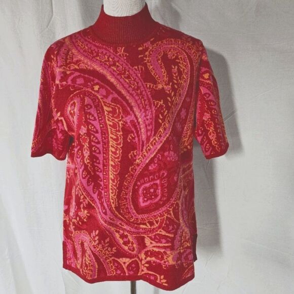 Isaac Mizrahi Live Bold Red & Pink Paisley Mock Turtleneck Short Sleeve Sweater - Picture 1 of 9